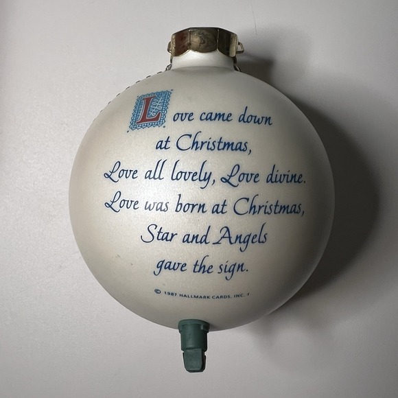 Vintage Hallmark Angelic Messengers Lighted (Scene Changing) Ornament 1987 - Picture 3 of 6